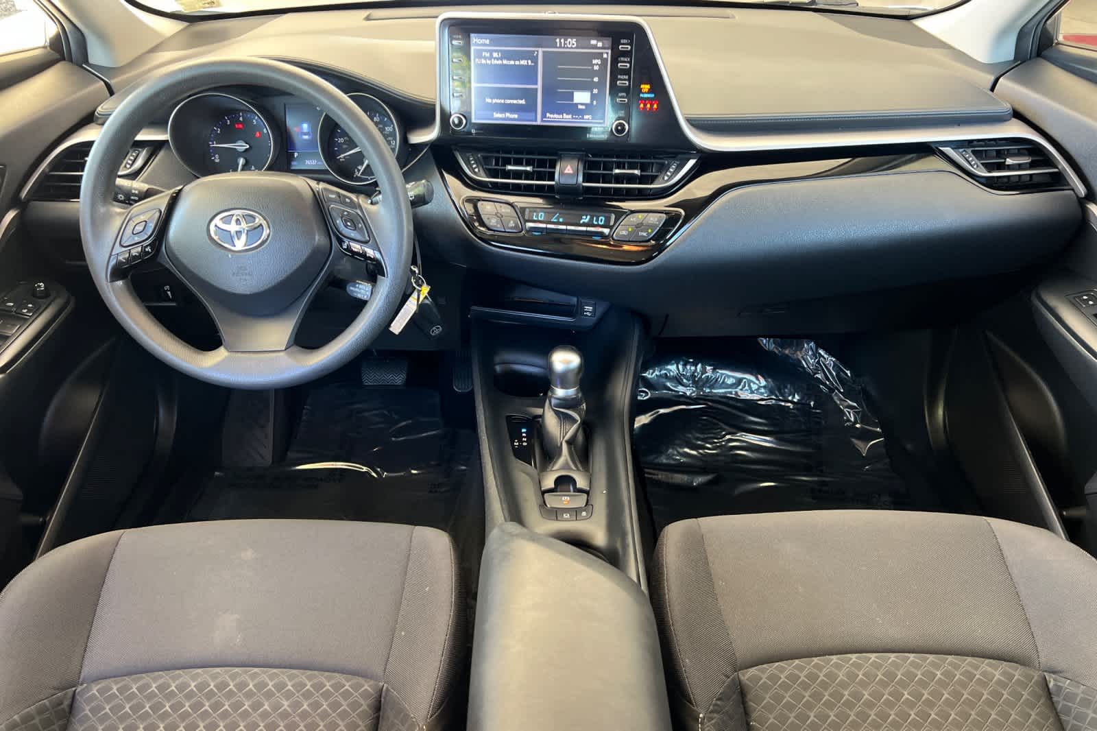 View vehicle photo 3