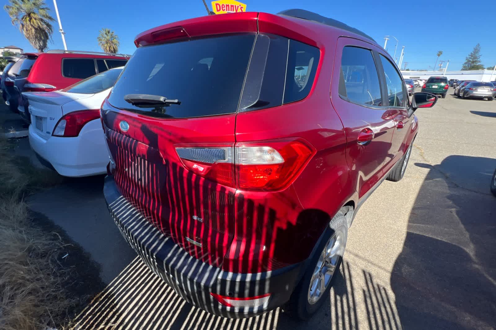 View vehicle photo 4