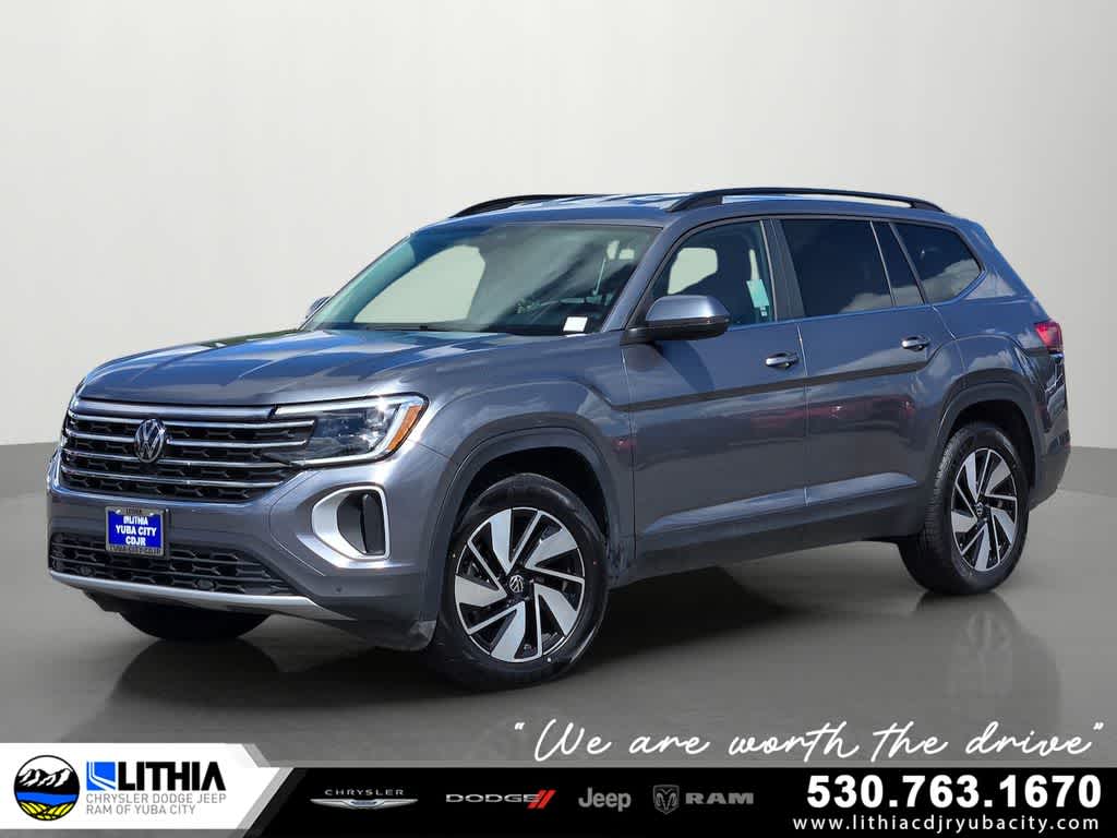 Gray 2024 Volkswagen Atlas SE FWD with Technology SUV / Crossover Front-Wheel Drive 8-Speed Automatic