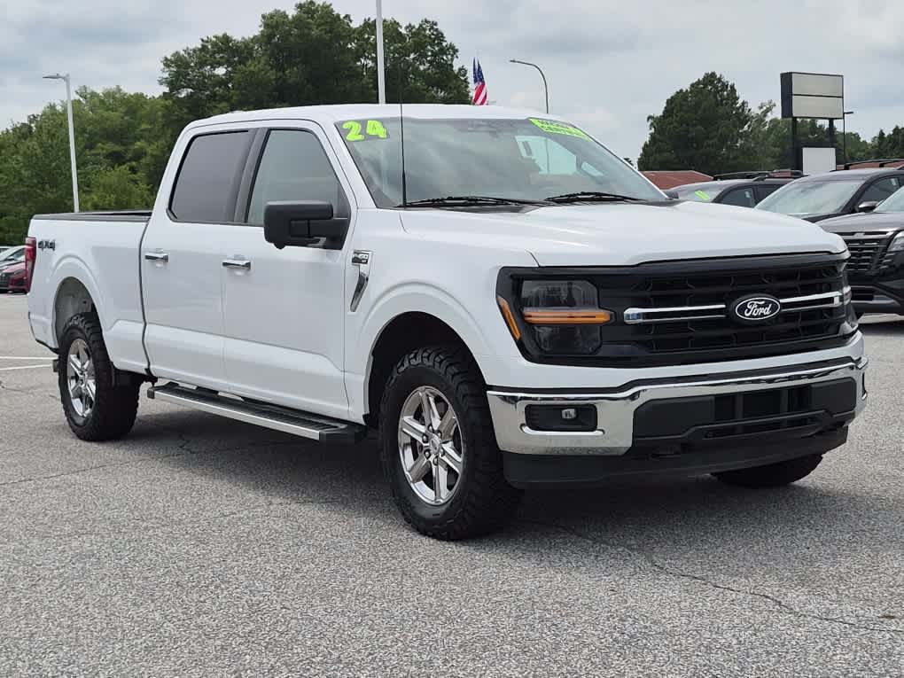 2024 Ford F-150 XLT - Oxford White exterior view 2