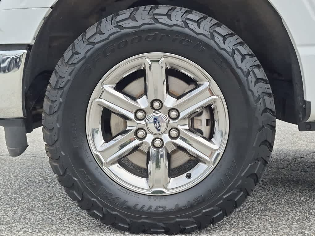 2024 Ford F-150 XLT - Oxford White exterior view 6