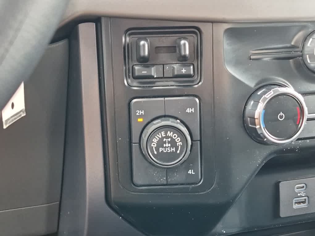 2024 Ford F-150 XLT - Oxford White exterior view 15