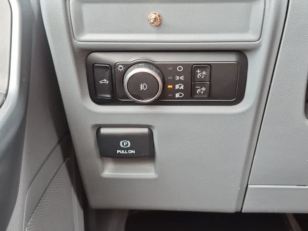 2024 Ford F-150 XLT - Oxford White exterior view 17