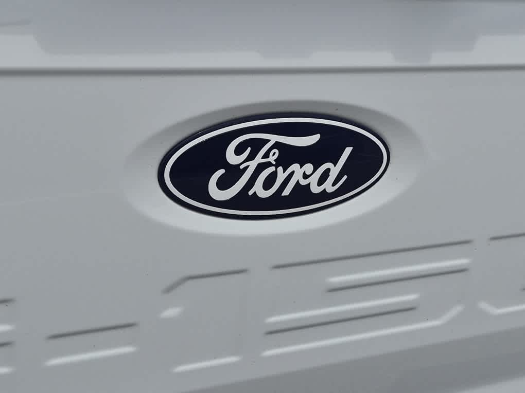 2024 Ford F-150 XLT - Oxford White exterior view 19
