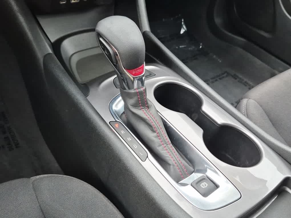 2024 Chevrolet Malibu RS - Summit White exterior view 12