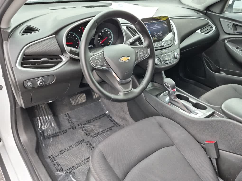 2024 Chevrolet Malibu RS - Summit White exterior view 11