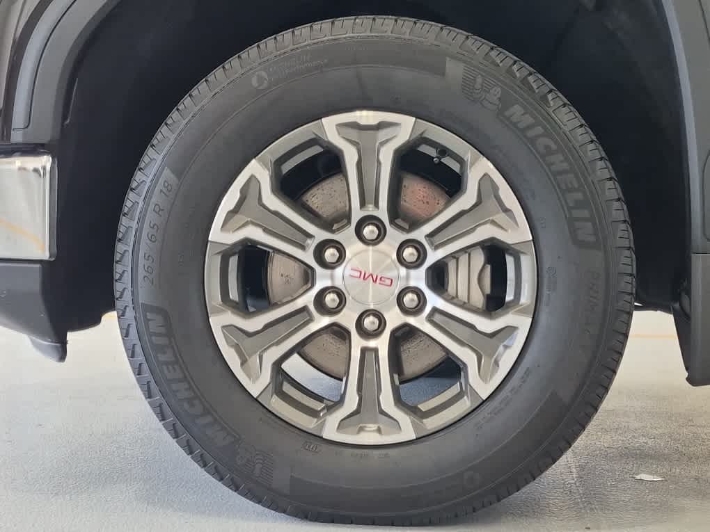 2025 GMC Sierra 1500 SLT - Onyx Black exterior view 7