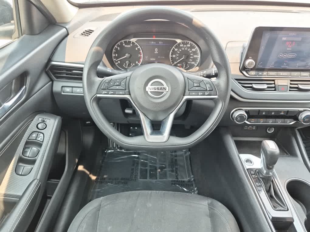 2019 Nissan Altima 2.5 S - Super Black exterior view 8