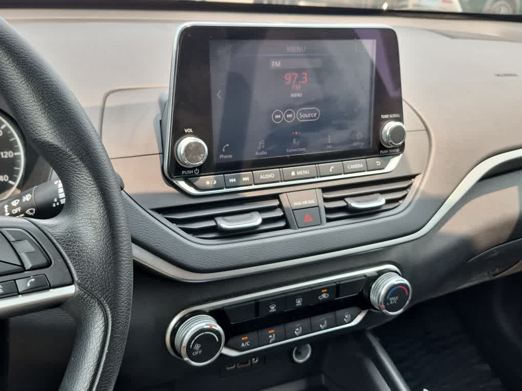 2019 Nissan Altima 2.5 S - Super Black exterior view 13