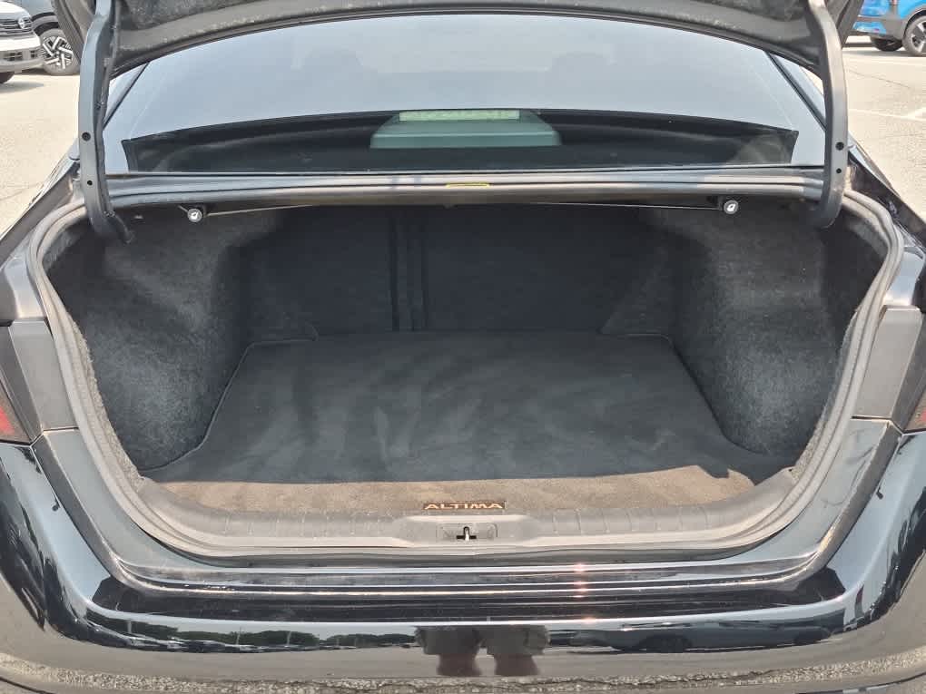 2019 Nissan Altima 2.5 S - Super Black exterior view 20