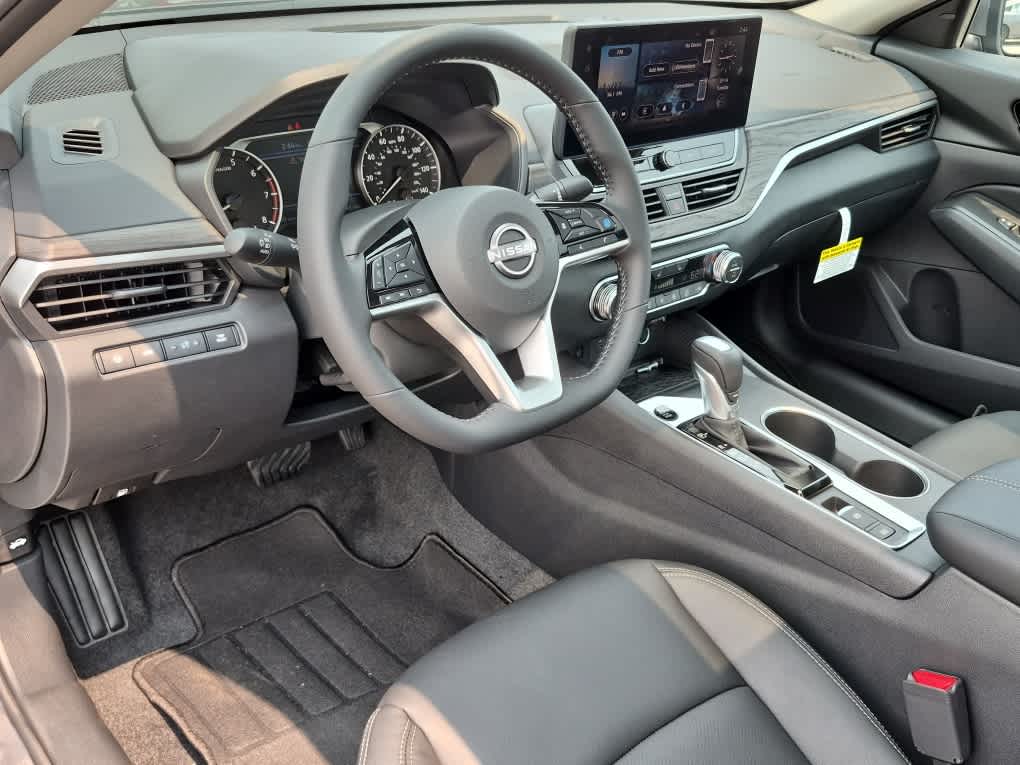 2026 Nissan Altima SV - Gun Metallic exterior view 11