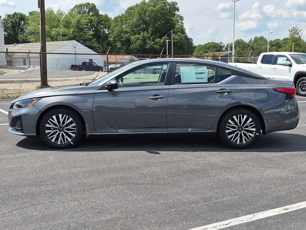 2026 Nissan Altima SV - Gun Metallic exterior view 5