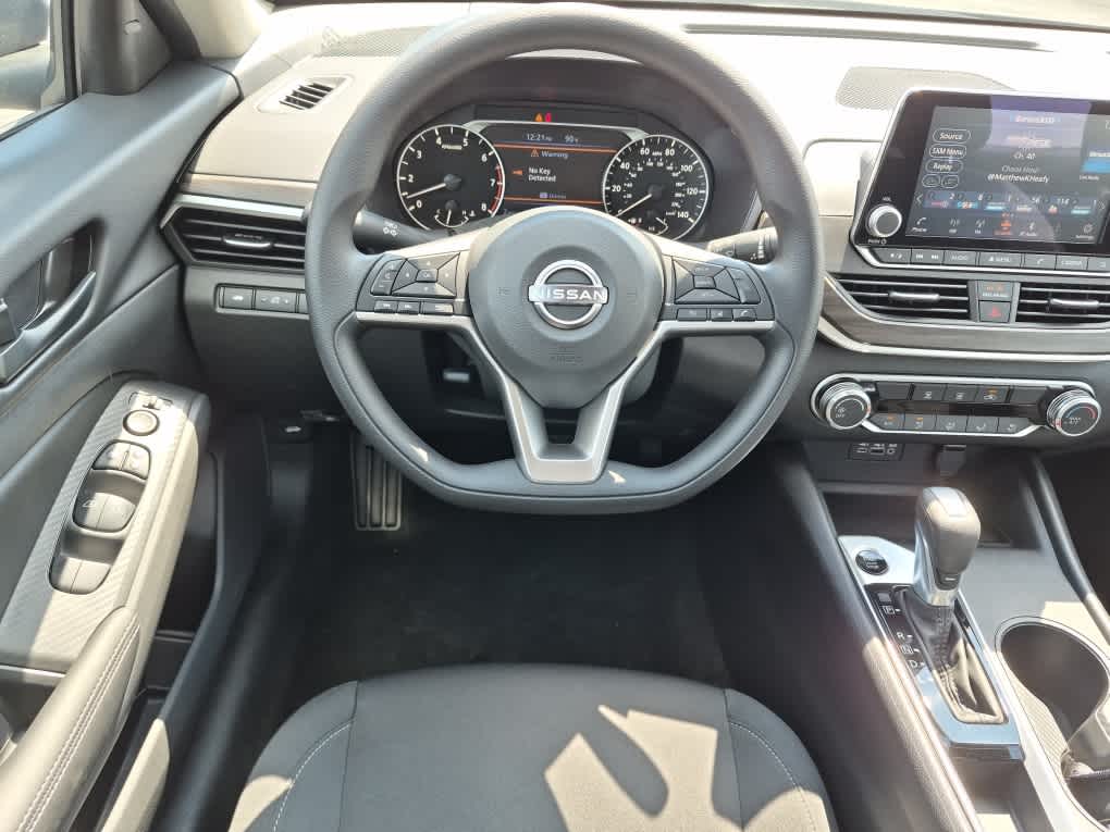 2026 Nissan Altima SV - Gun Metallic exterior view 8