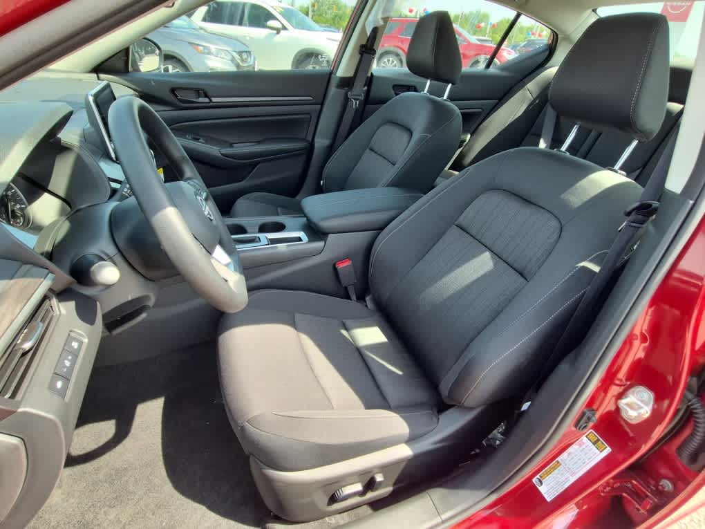 2026 Nissan Altima SV - Scarlet Ember Tintcoat exterior view 10