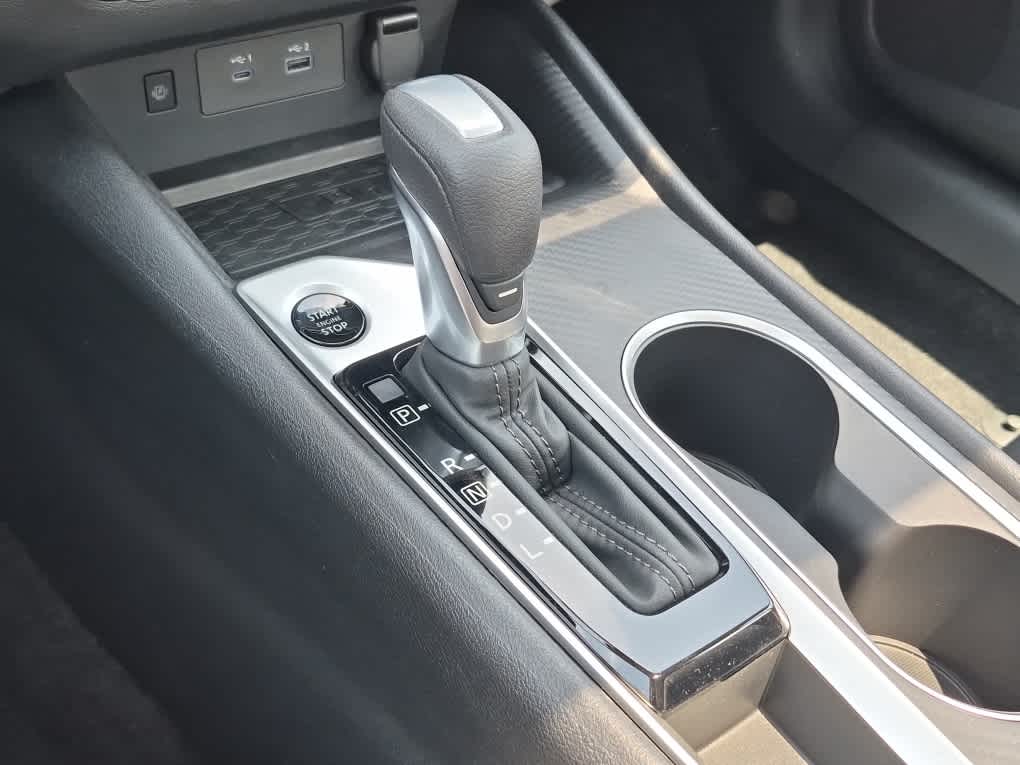 2026 Nissan Altima SV - Super Black exterior view 13