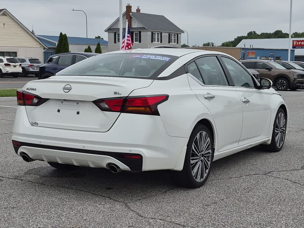 2024 Nissan Altima 2.5 SL - Pearl White Tricoat exterior view 3