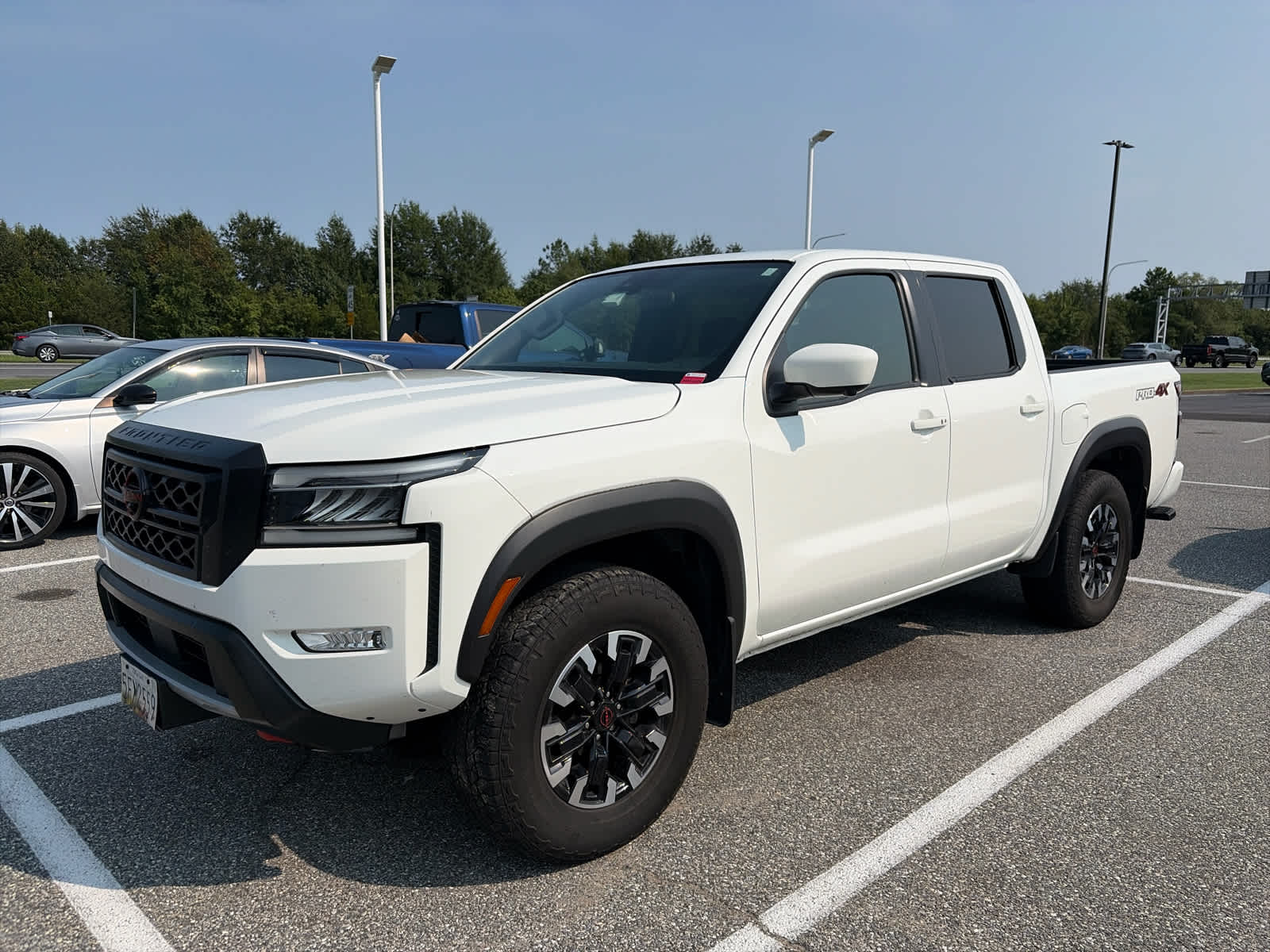 2023 Nissan Frontier