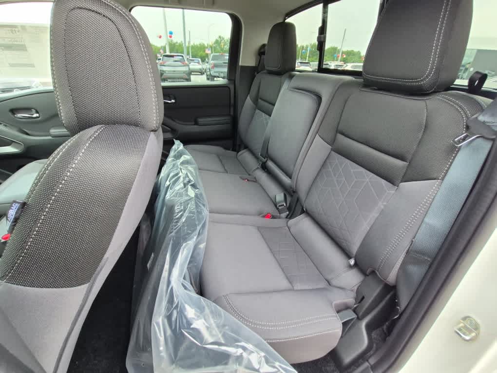 2026 Nissan Frontier SV - Glacier White exterior view 7