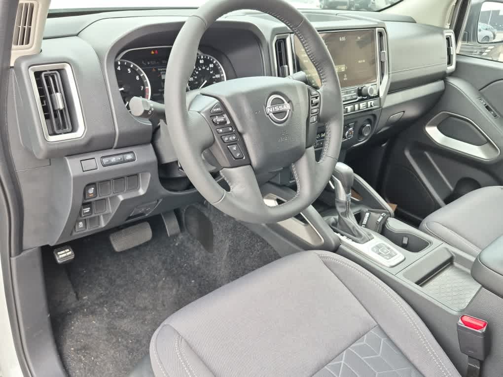 2026 Nissan Frontier SV - Glacier White exterior view 11