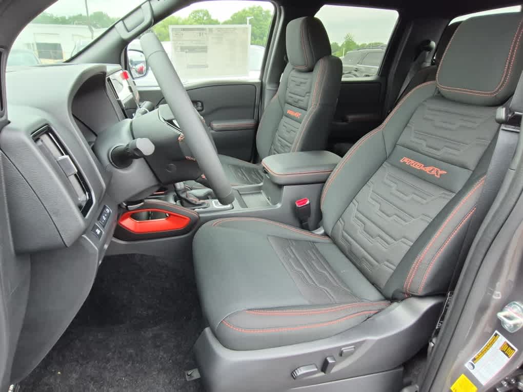 2026 Nissan Frontier PRO-4X - Gun Metallic exterior view 10