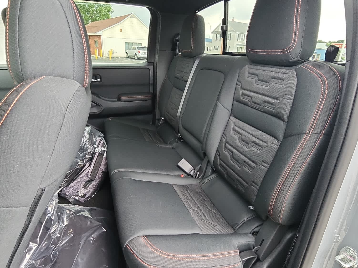 2025 Nissan Frontier PRO-4X - Boulder Gray Pearl exterior view 7