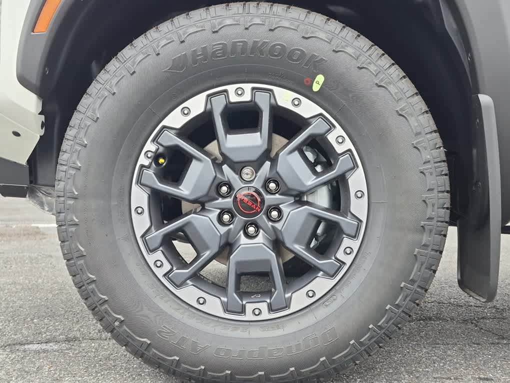 2026 Nissan Frontier PRO-4X - Glacier White exterior view 6