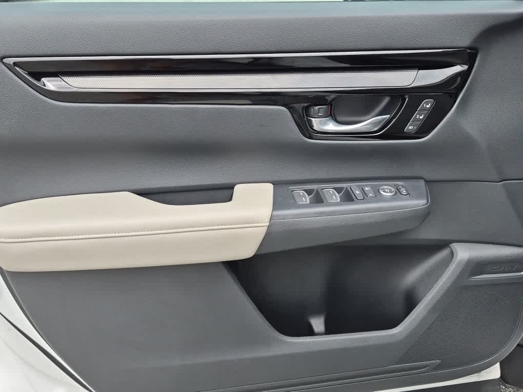 2026 Honda CR-V EX-L - Platinum White Pearl exterior view 9