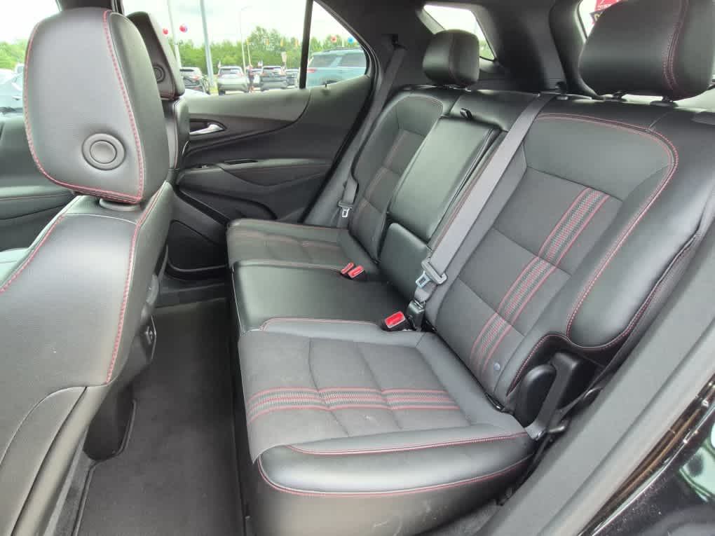 2024 Chevrolet Equinox RS - Mosaic Black Metallic exterior view 7