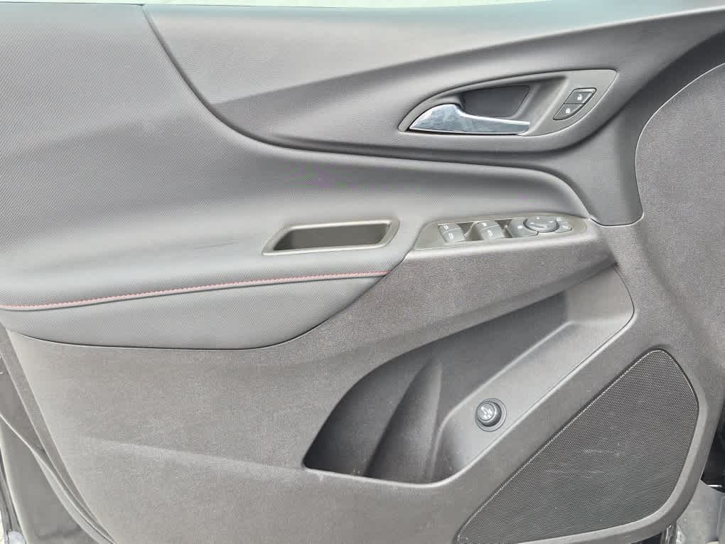 2024 Chevrolet Equinox RS - Mosaic Black Metallic exterior view 9