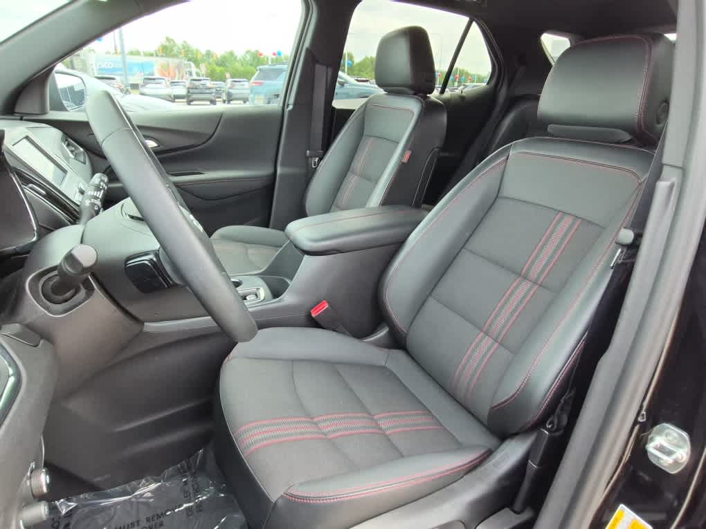 2024 Chevrolet Equinox RS - Mosaic Black Metallic exterior view 10