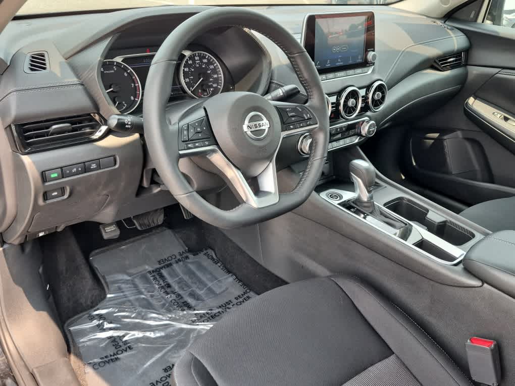 2023 Nissan Sentra SV - Super Black exterior view 11
