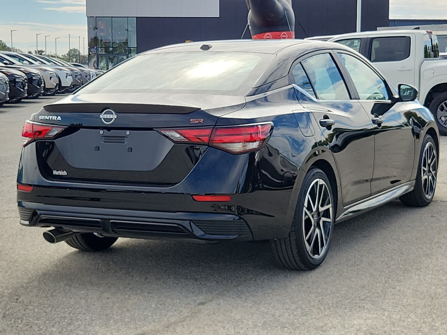 2025 Nissan Sentra SR - Super Black exterior view 3