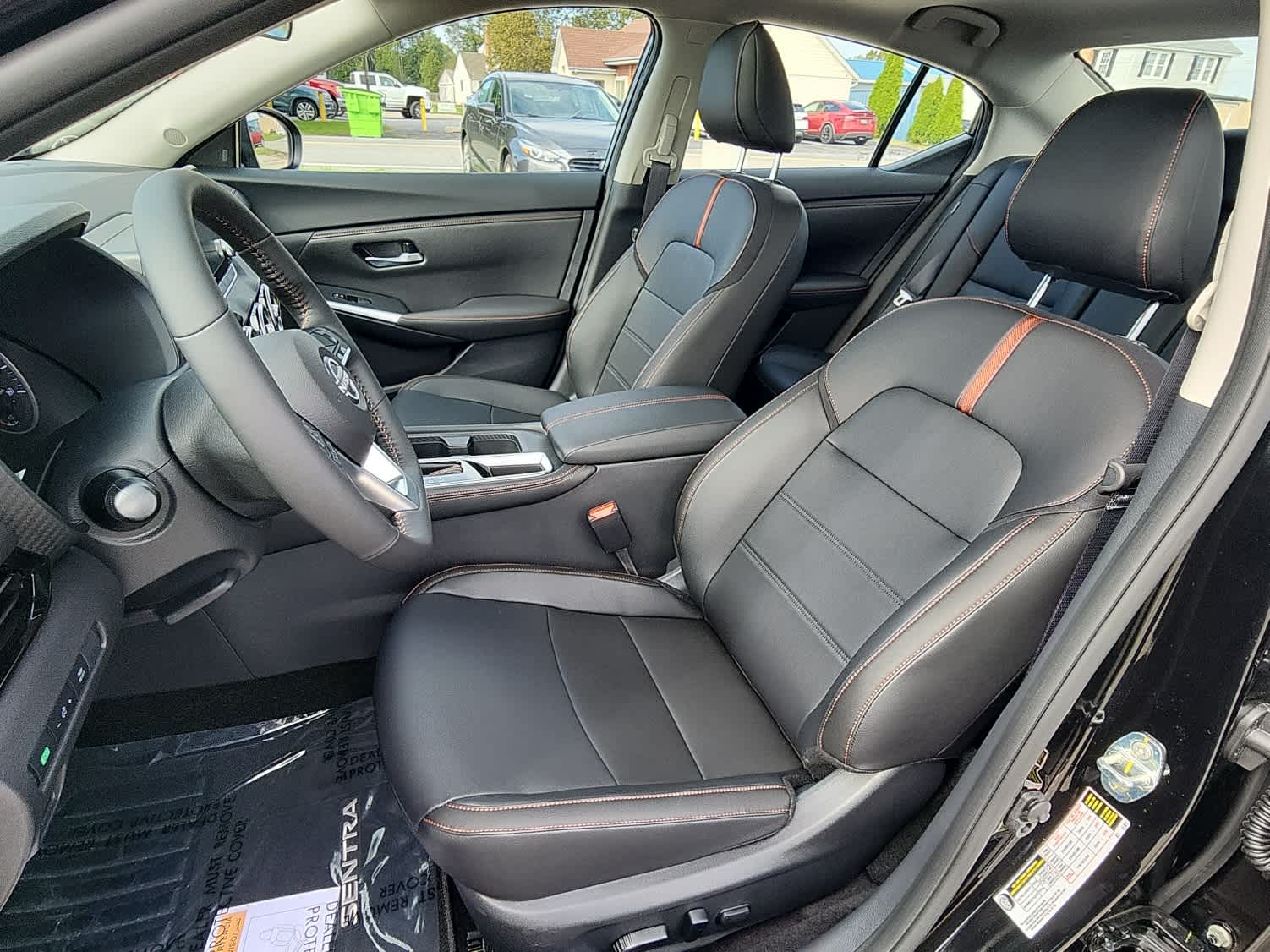 2025 Nissan Sentra SR - Super Black exterior view 10