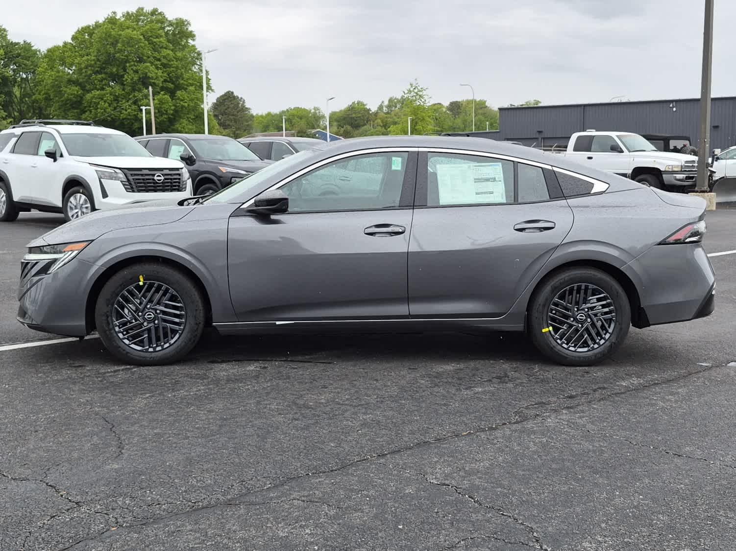 2026 Nissan Sentra SV - Gun Metallic exterior view 5