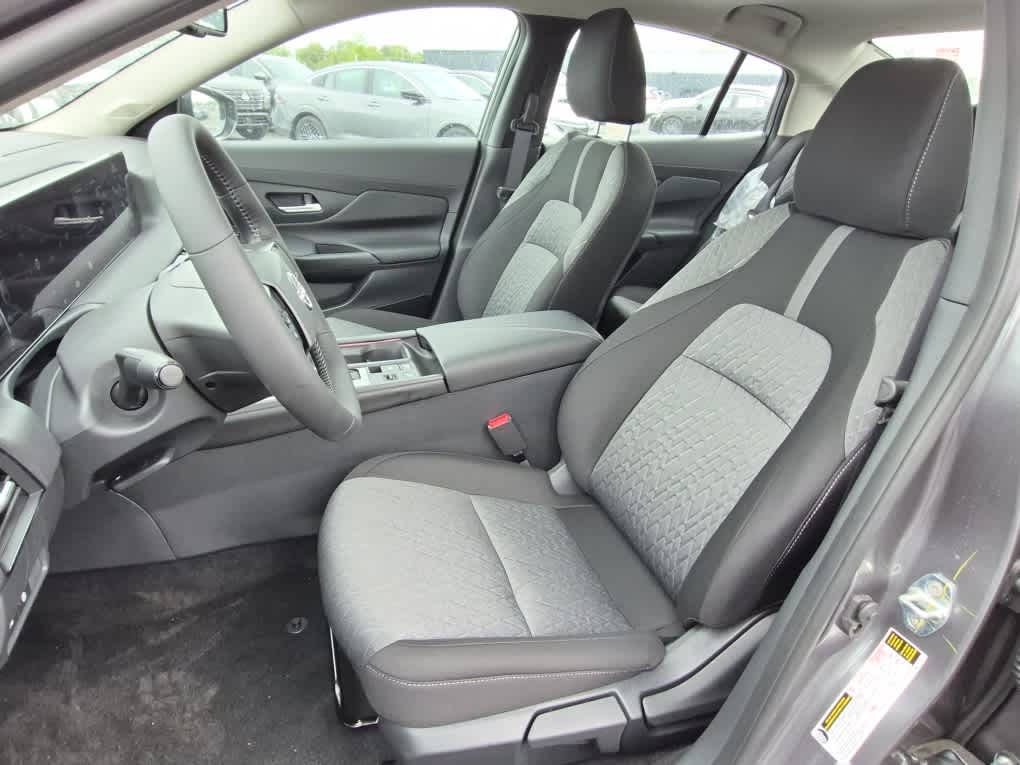 2026 Nissan Sentra SV - Gun Metallic exterior view 10