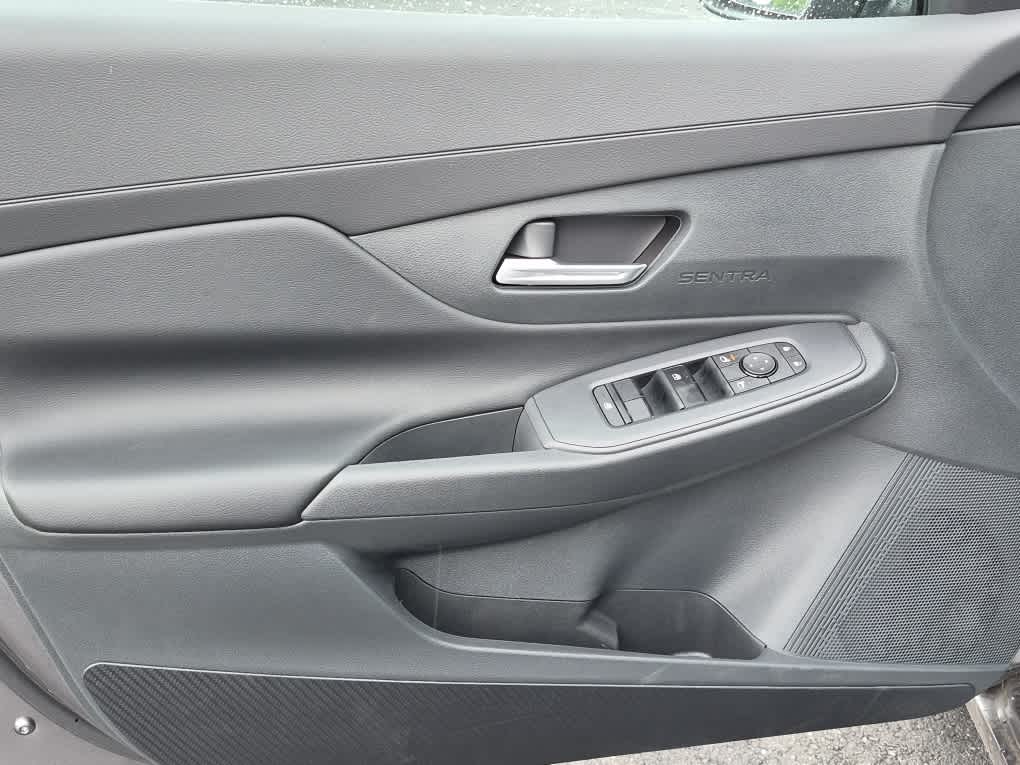 2026 Nissan Sentra SV - Gun Metallic exterior view 9