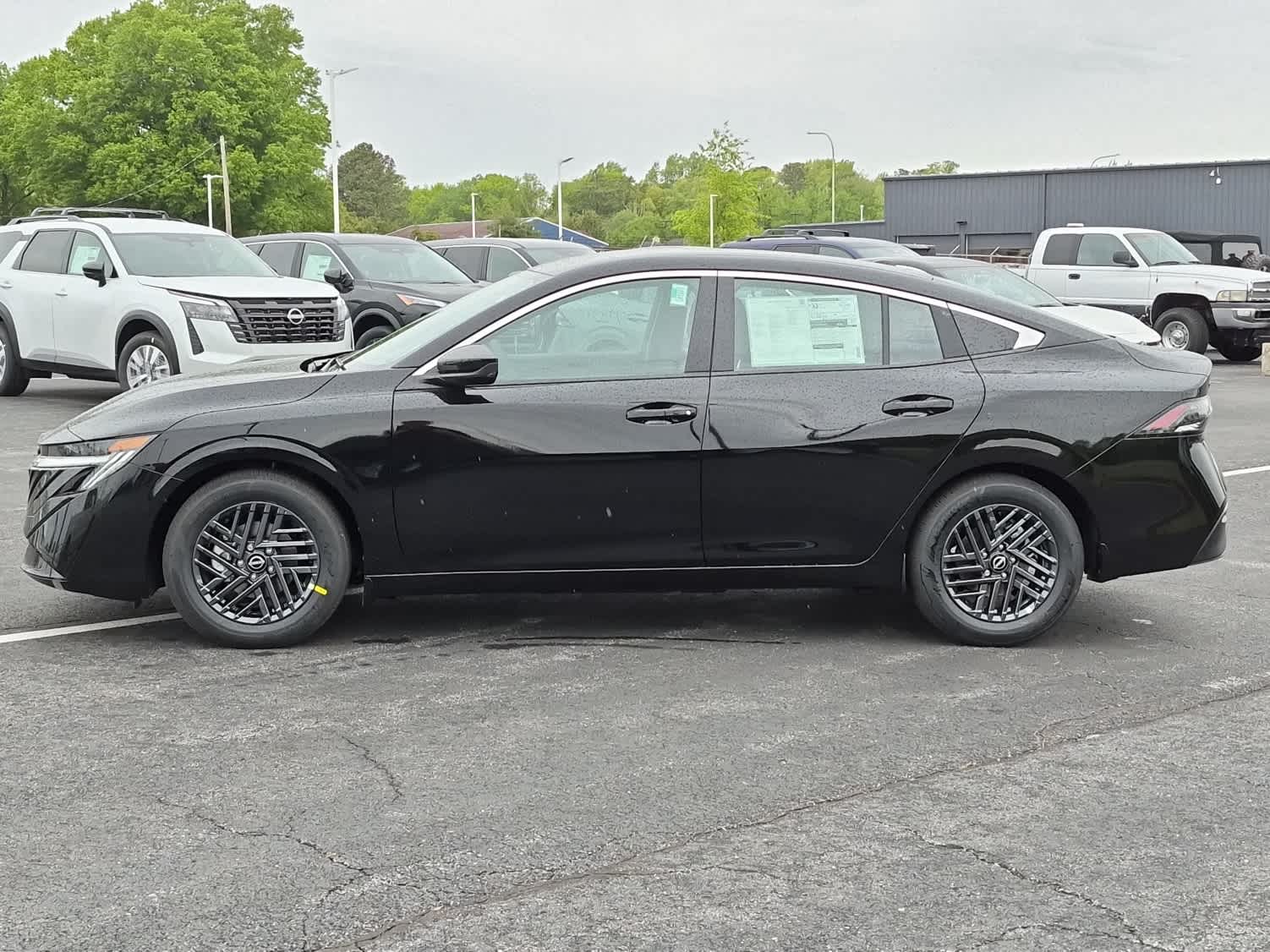2026 Nissan Sentra SV - Super Black exterior view 5