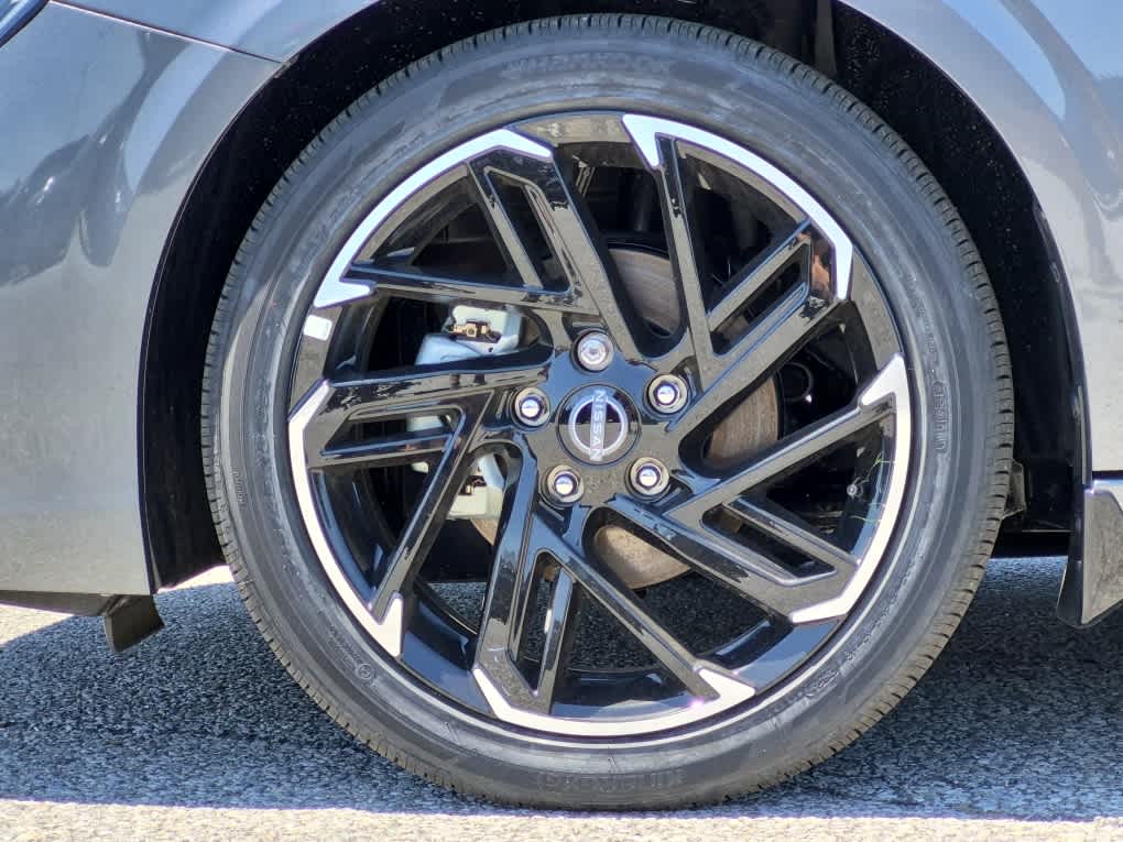 2026 Nissan Sentra SR - Gun Metallic exterior view 6