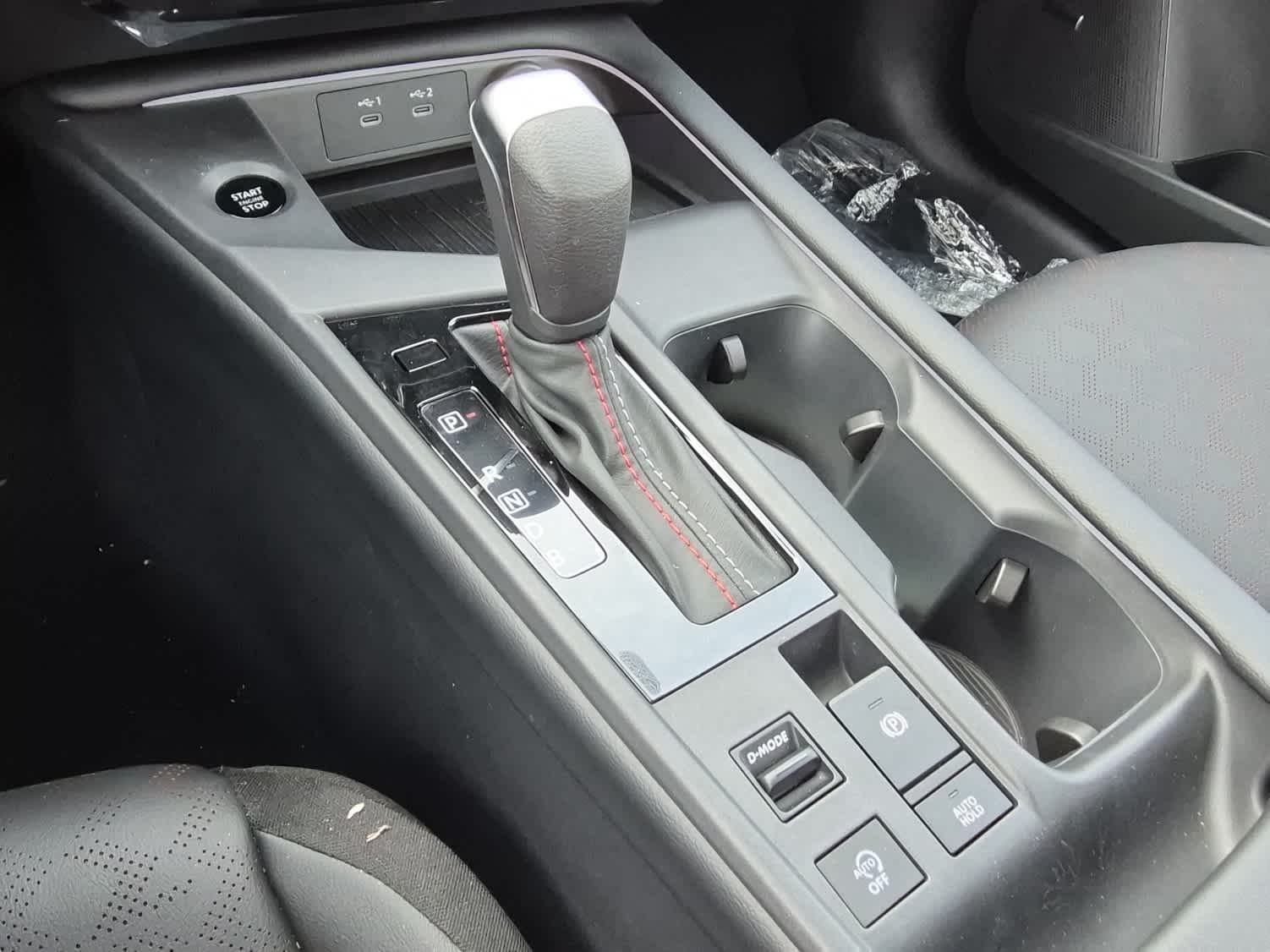 2026 Nissan Sentra SR - Aspen White Tricoat/Super Black exterior view 12