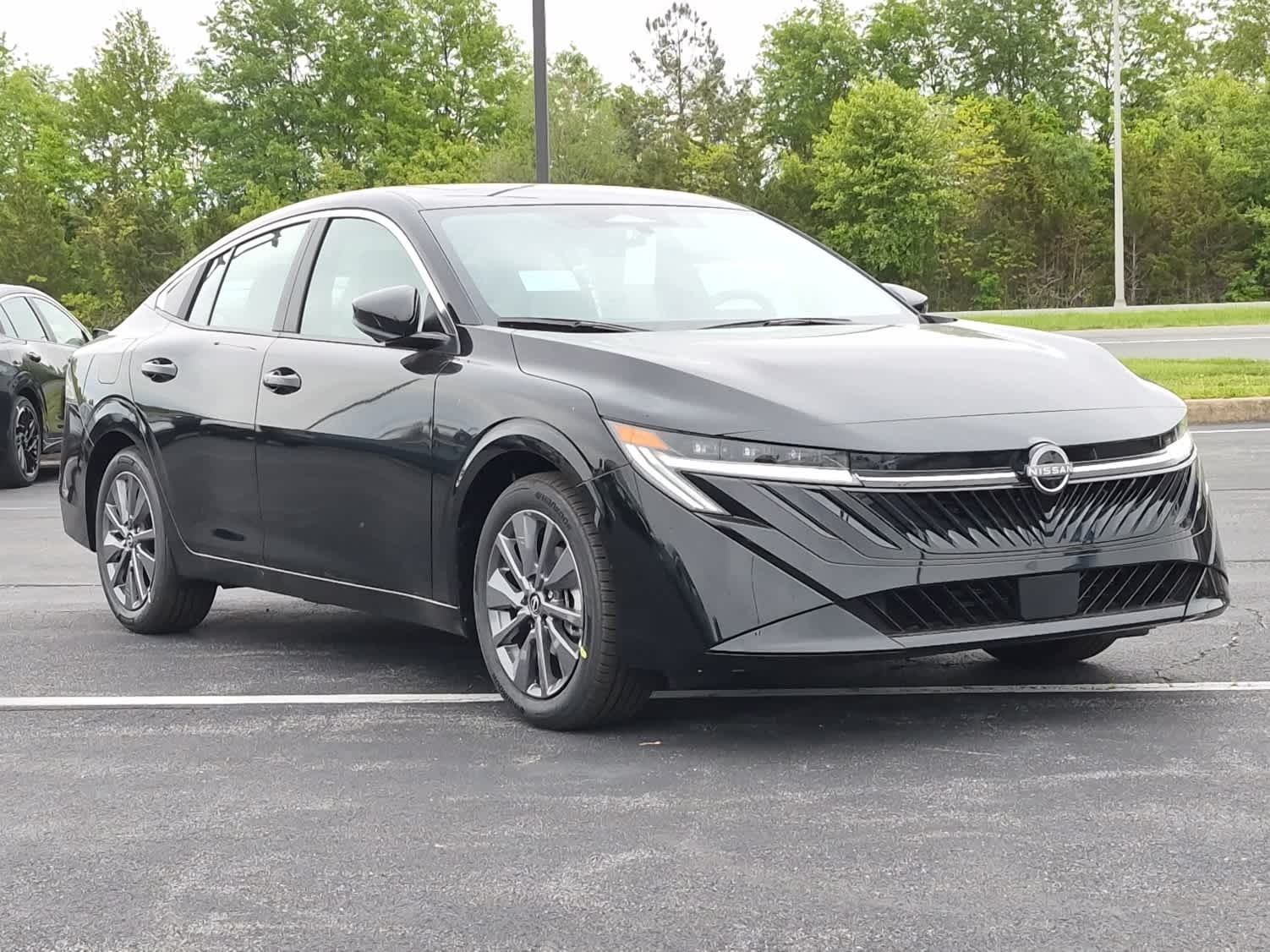 2026 Nissan Sentra SL - Super Black exterior view 2