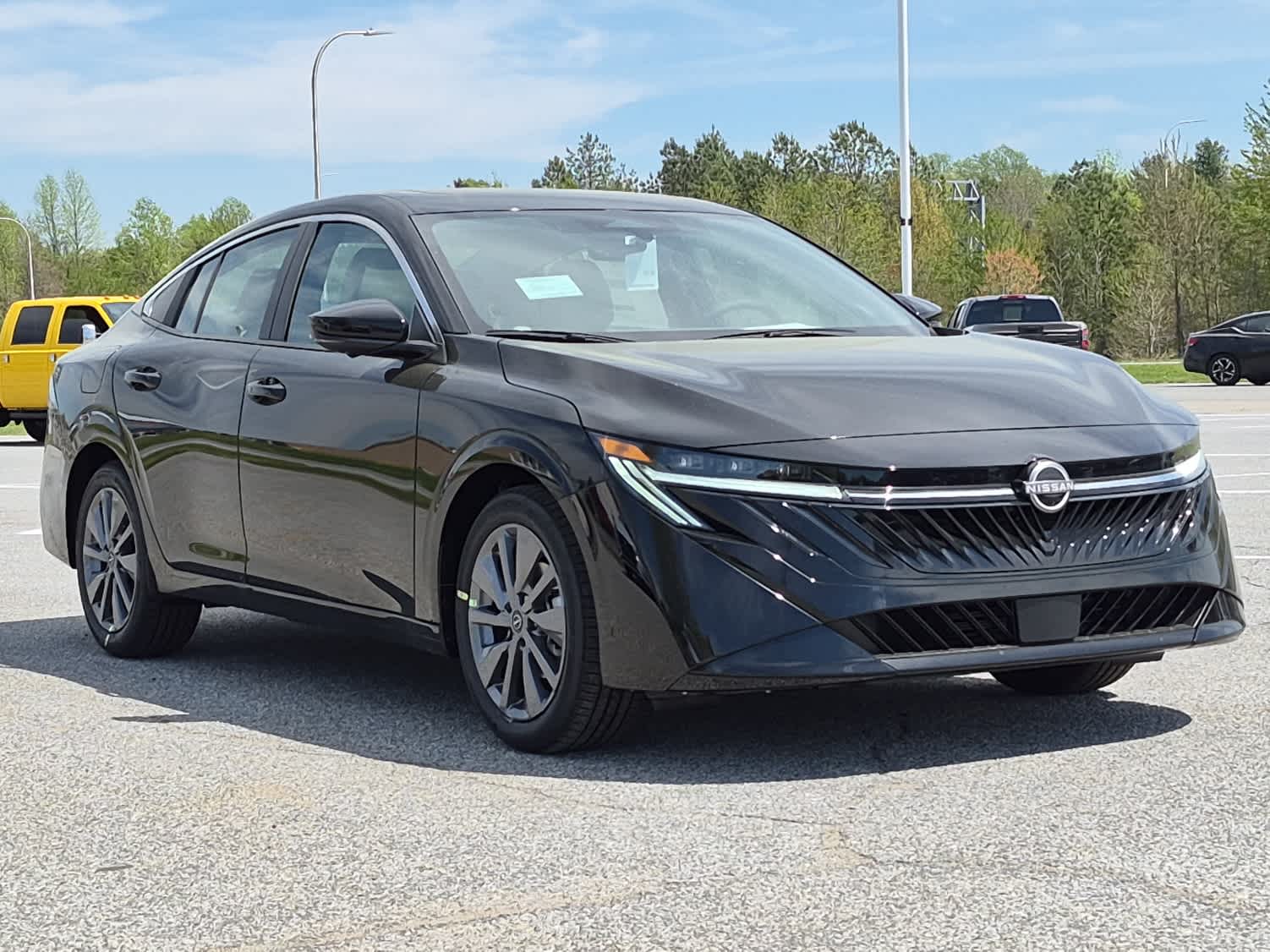 2026 Nissan Sentra SL - Super Black exterior view 2