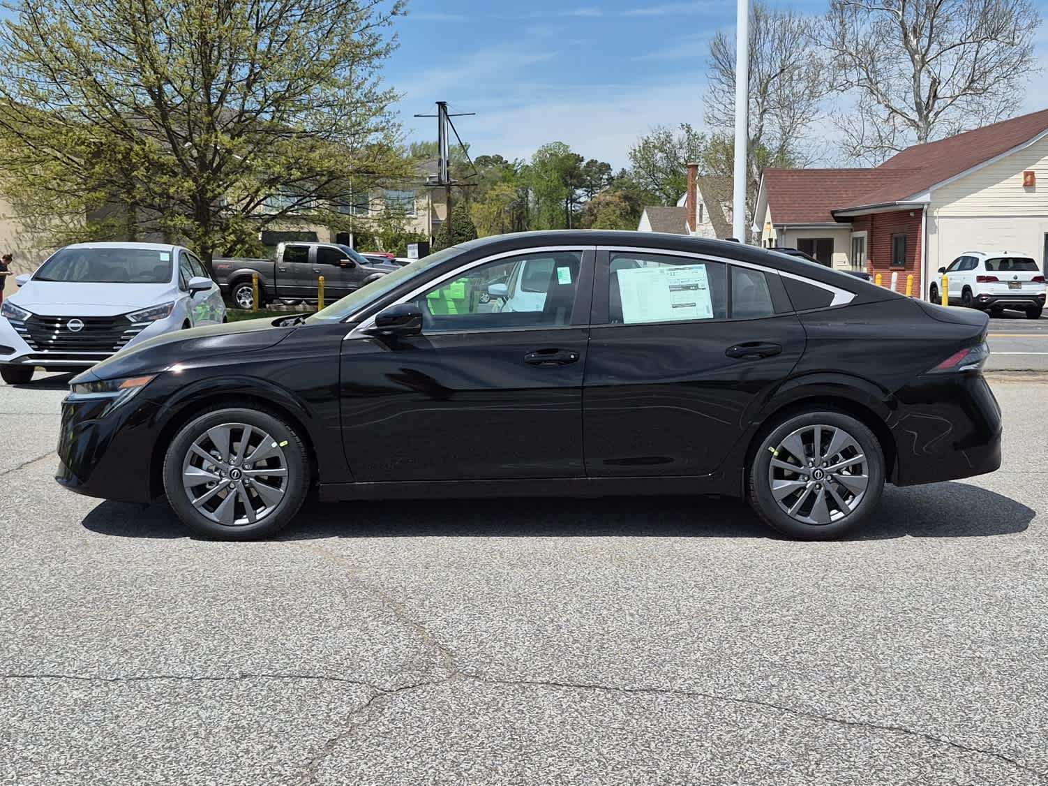 2026 Nissan Sentra SL - Super Black exterior view 5