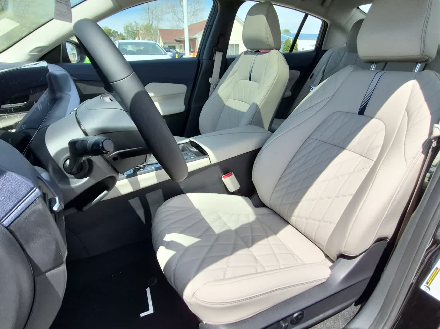 2026 Nissan Sentra SL - Super Black exterior view 10