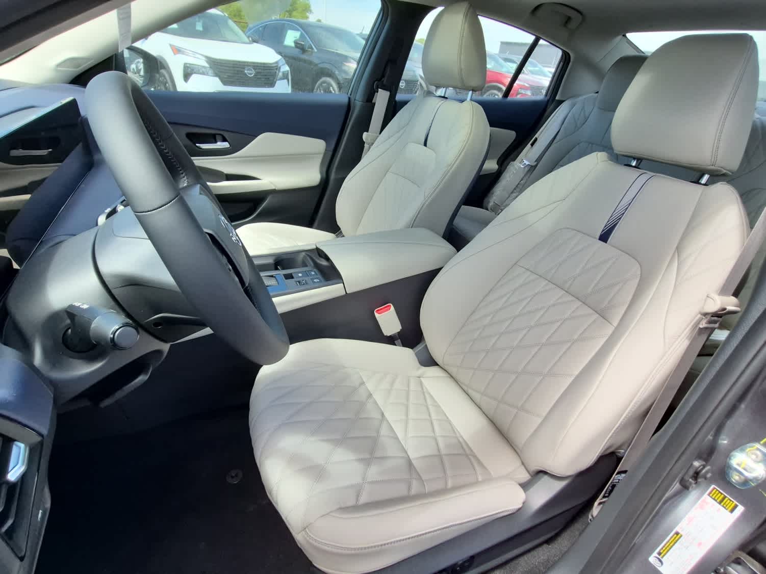 2026 Nissan Sentra SL - Gun Metallic exterior view 10