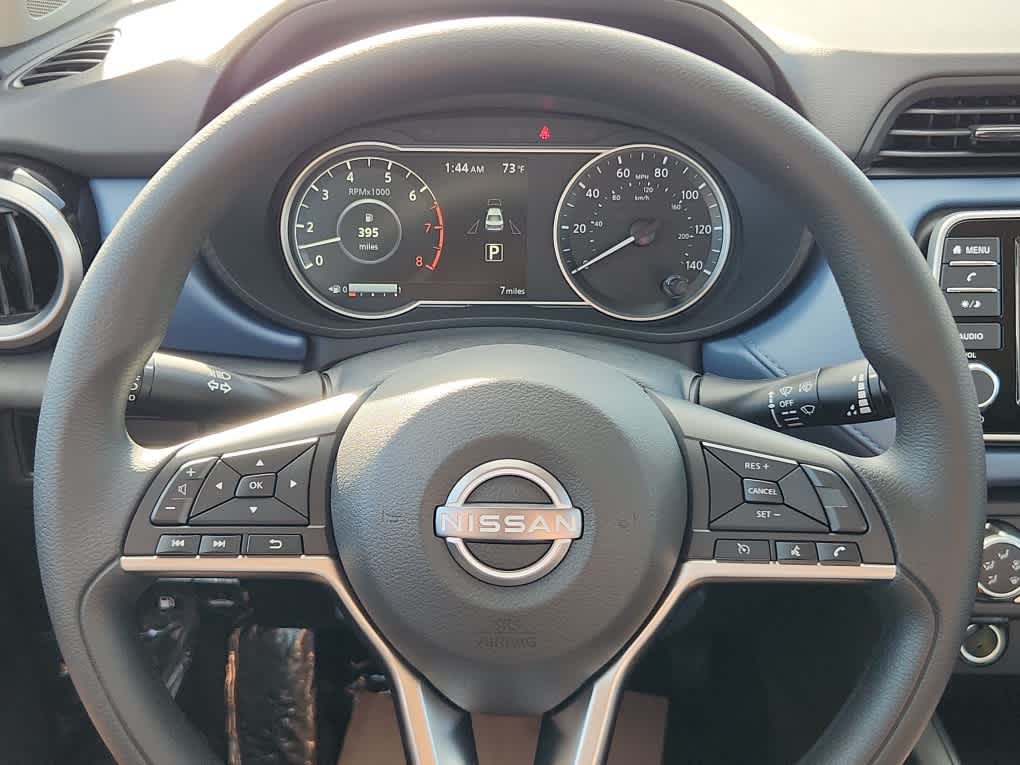 2025 Nissan Versa SV - Super Black exterior view 15