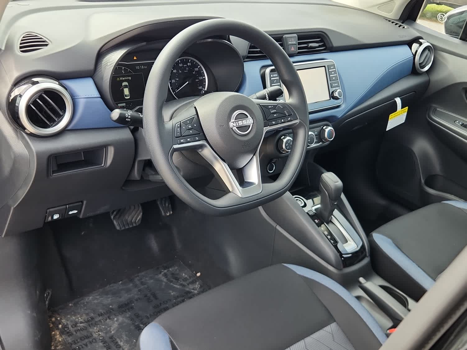 2025 Nissan Versa SV - Super Black exterior view 10