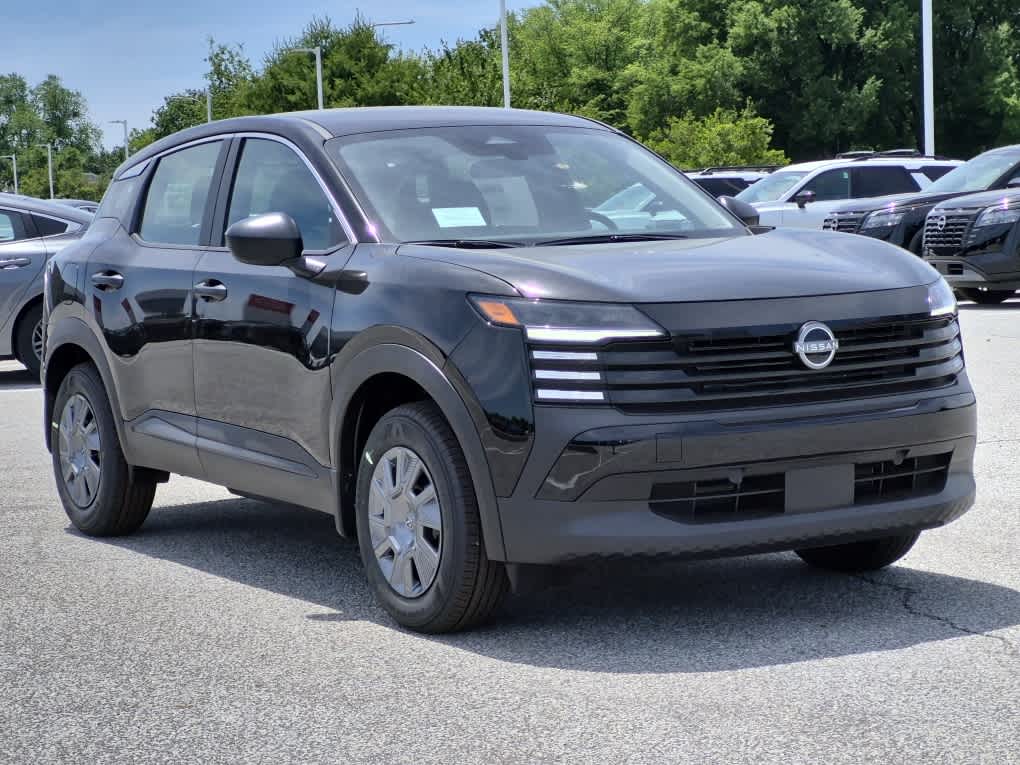 2026 Nissan Kicks S - Super Black exterior view 2