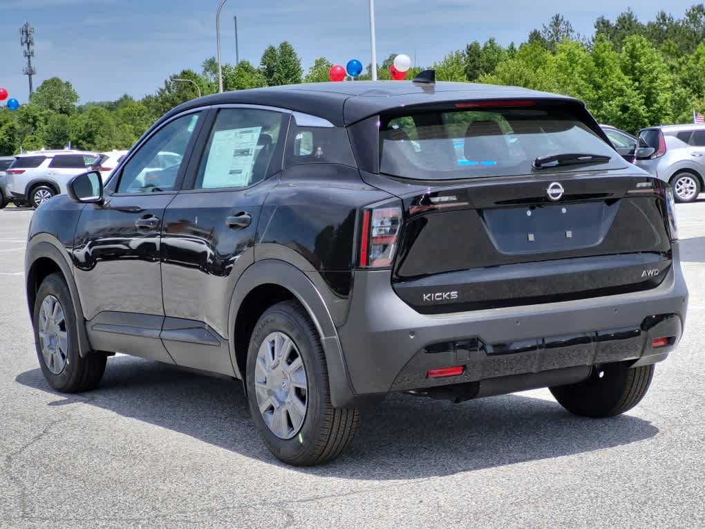 2026 Nissan Kicks S - Super Black exterior view 4