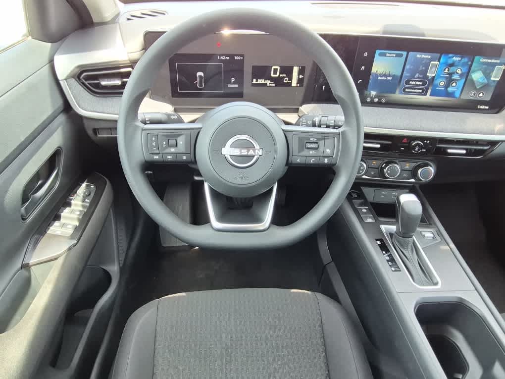 2026 Nissan Kicks S - Super Black exterior view 8