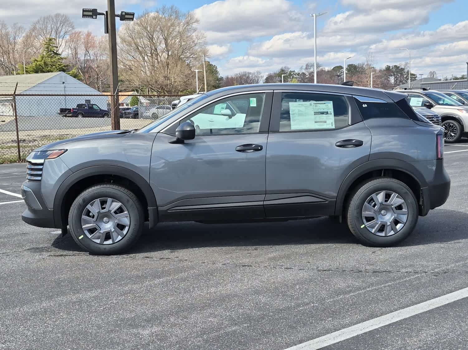 2026 Nissan Kicks S - Gun Metallic exterior view 5